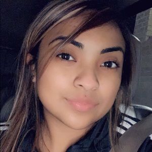 Meet your Posher, Esther